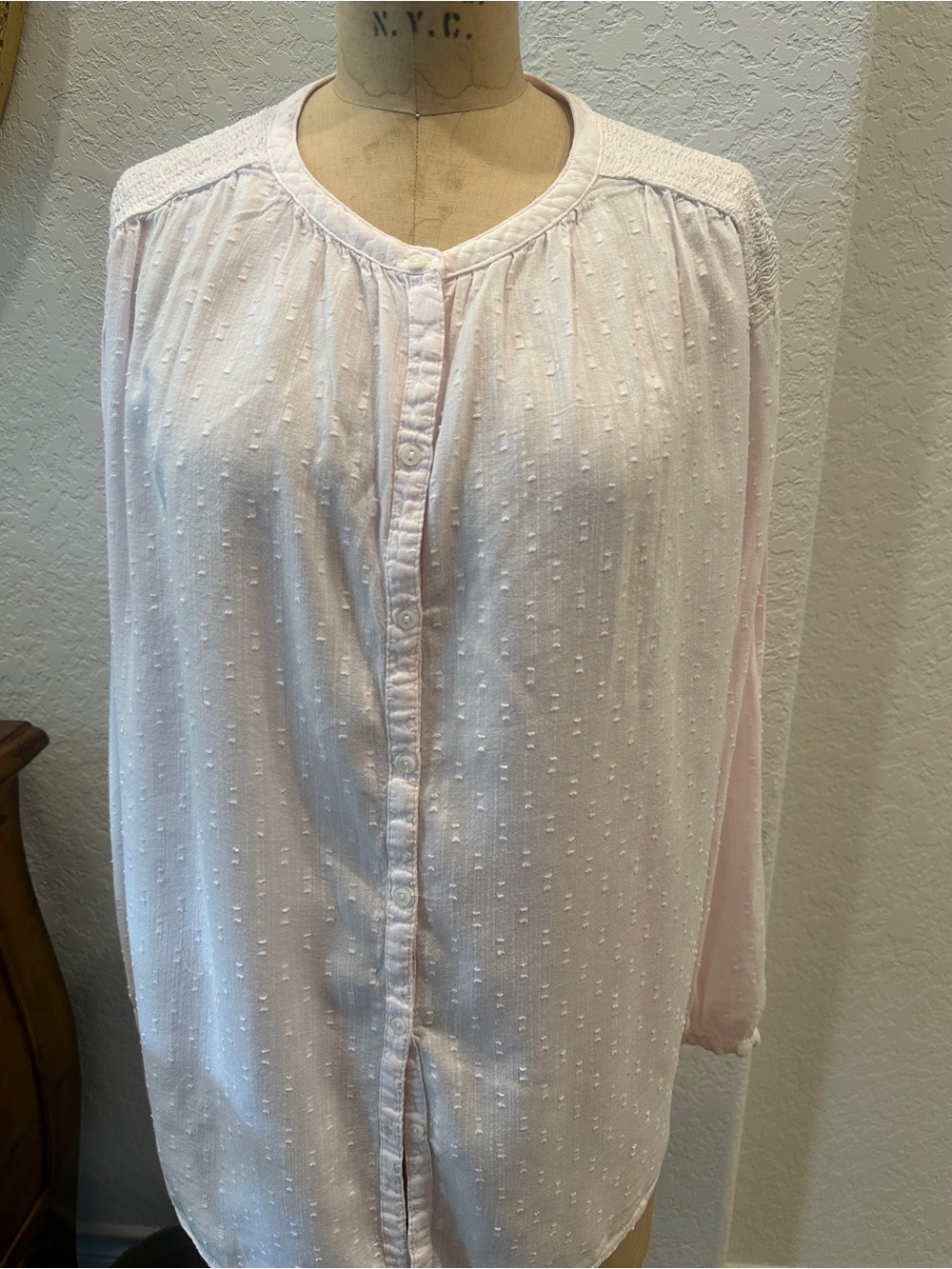 Old Navy Light Pink Swiss Dot Button-Up Blouse